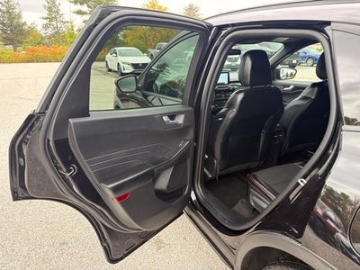2025 Ford Escape ST-Line Select