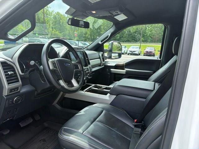 2022 Ford F-350SD Lariat