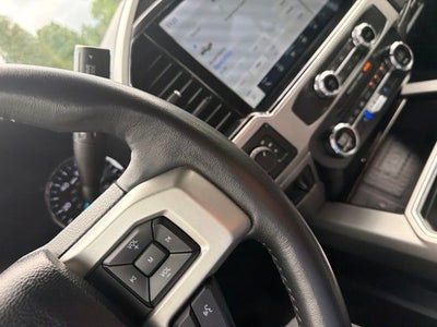 2022 Ford F-350SD Lariat