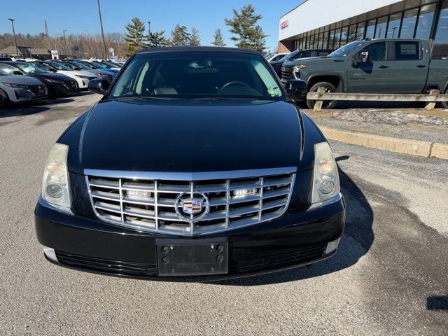 2011 Cadillac DTS Base