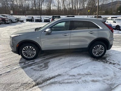 2024 Cadillac XT4 Premium Luxury