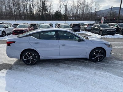 2025 Nissan Altima 2.5 SR