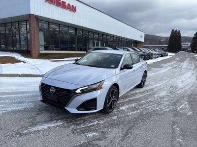 2025 Nissan Altima 2.5 SR