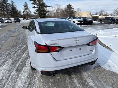 2025 Nissan Altima 2.5 SR