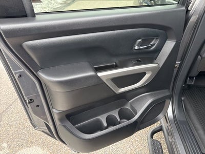 2024 Nissan Titan SV