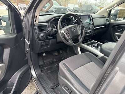 2024 Nissan Titan SV