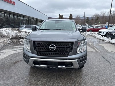 2024 Nissan Titan SV