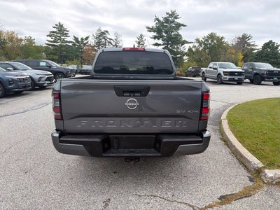 2023 Nissan Frontier SV