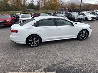 2021 Volkswagen Passat 2.0T SE