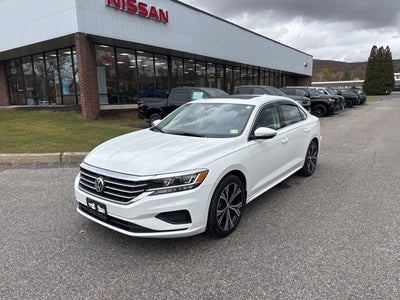 2021 Volkswagen Passat 2.0T SE