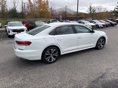 2021 Volkswagen Passat 2.0T SE