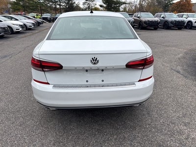 2021 Volkswagen Passat 2.0T SE