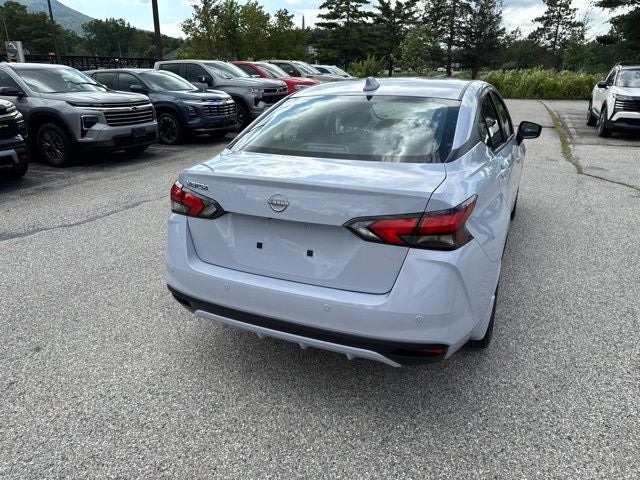 2025 Nissan Versa 1.6 SV