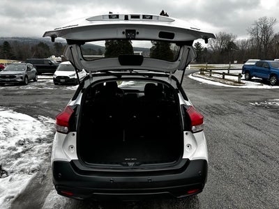 2020 Nissan Kicks SV