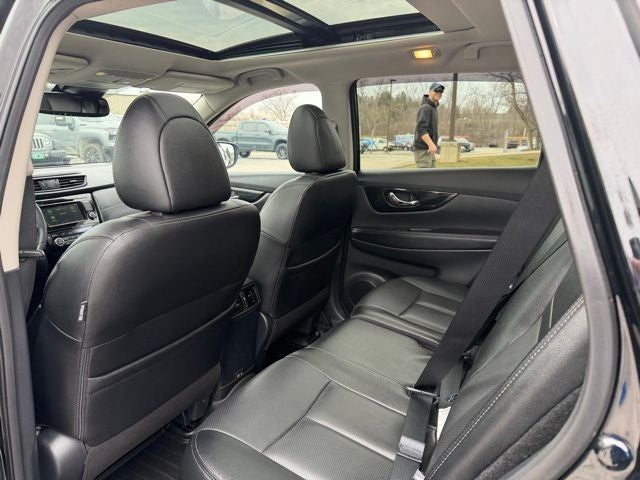 2020 Nissan Rogue SL