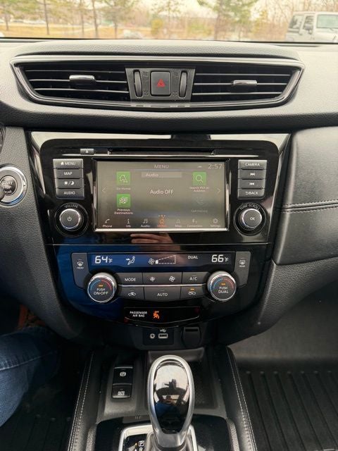 2020 Nissan Rogue SL