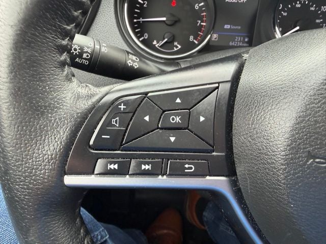 2020 Nissan Rogue SL