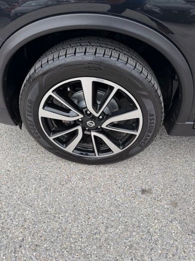 2020 Nissan Rogue SL