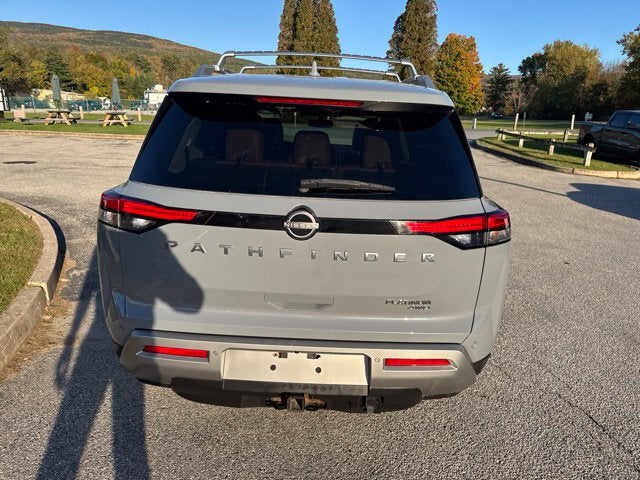 2022 Nissan Pathfinder Platinum