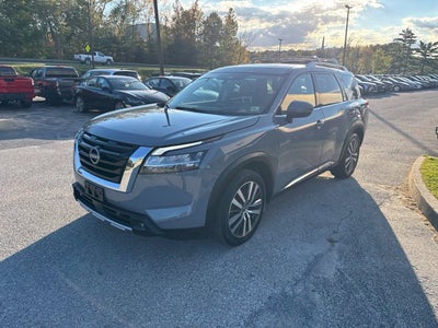 2022 Nissan Pathfinder Platinum