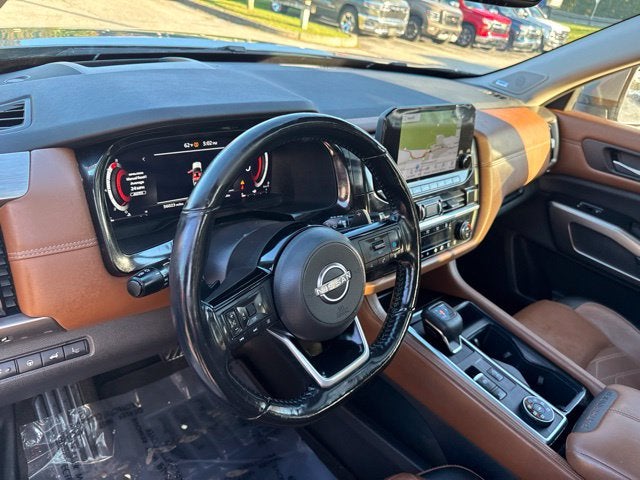 2022 Nissan Pathfinder Platinum