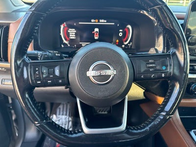 2022 Nissan Pathfinder Platinum