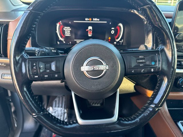 2022 Nissan Pathfinder Platinum