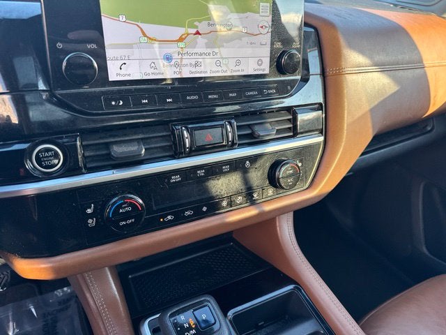 2022 Nissan Pathfinder Platinum