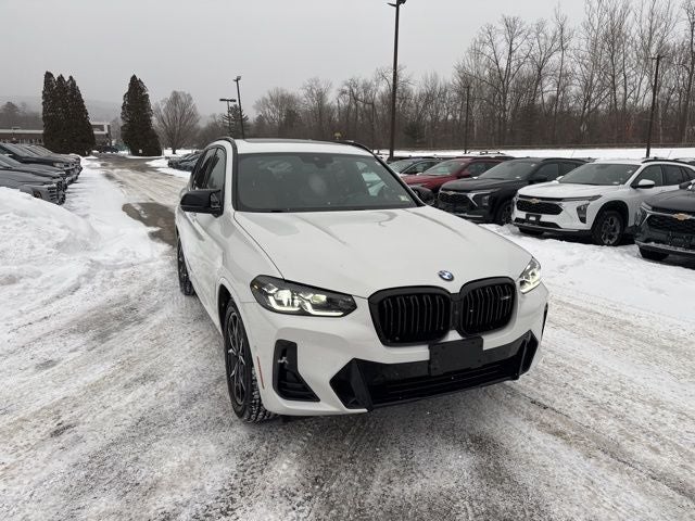 2022 BMW X3 M40i