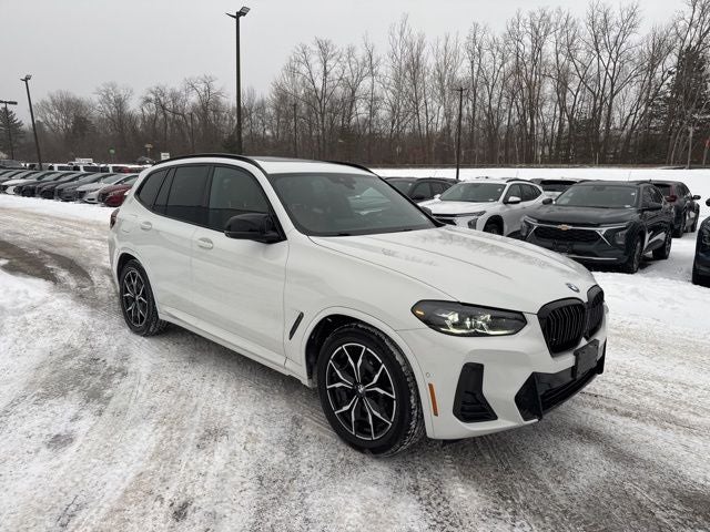 2022 BMW X3 M40i