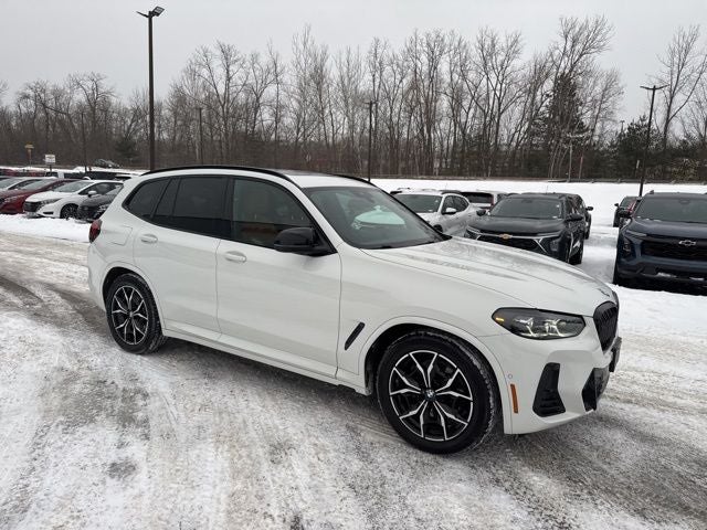 2022 BMW X3 M40i