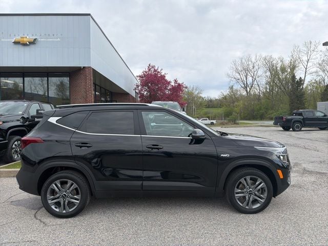 2023 Kia Seltos S
