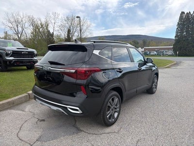 2023 Kia Seltos S
