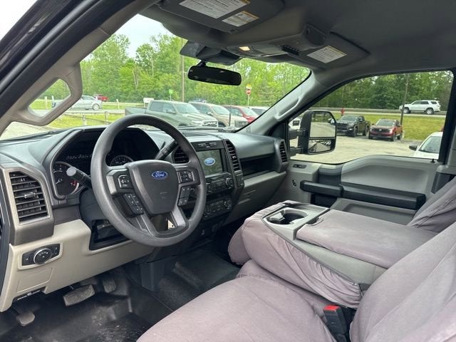 2022 Ford Super Duty F-350 SRW XL