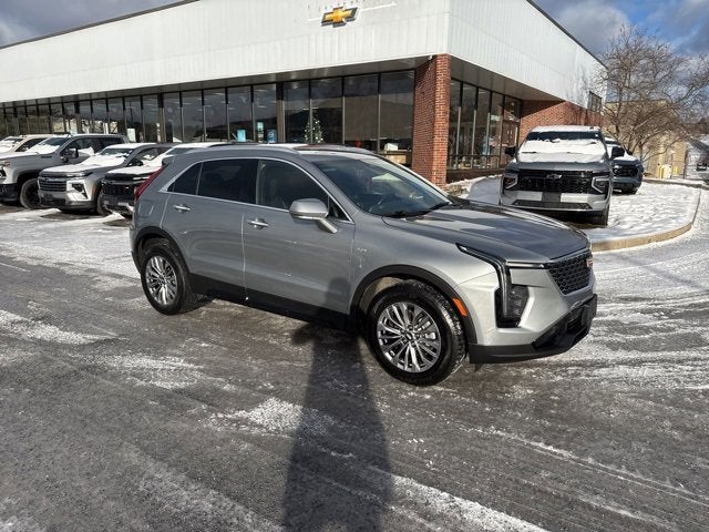 2024 Cadillac XT4 Premium Luxury