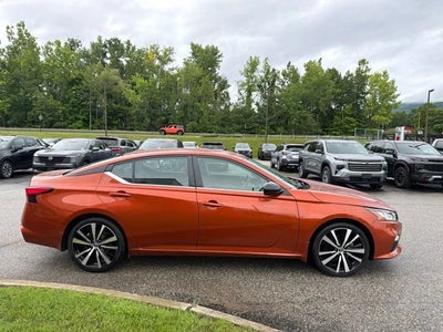 2022 Nissan Altima 2.5 SR