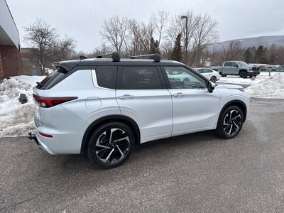 2024 Mitsubishi Outlander SEL