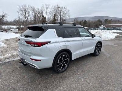 2024 Mitsubishi Outlander SEL