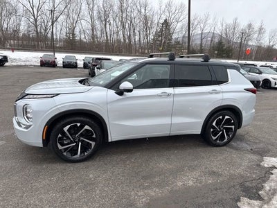 2024 Mitsubishi Outlander SEL