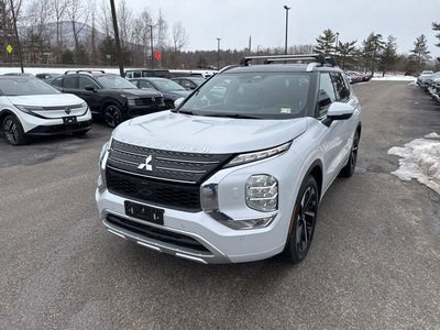 2024 Mitsubishi Outlander SEL