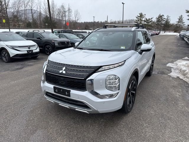 2024 Mitsubishi Outlander SEL
