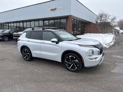 2024 Mitsubishi Outlander SEL