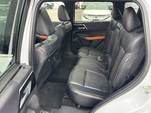 2024 Mitsubishi Outlander SEL