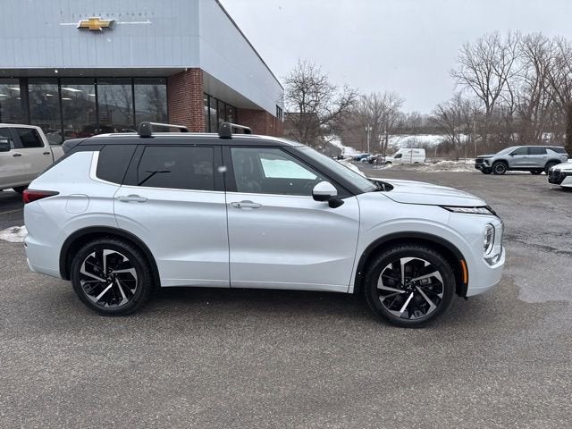 2024 Mitsubishi Outlander SEL