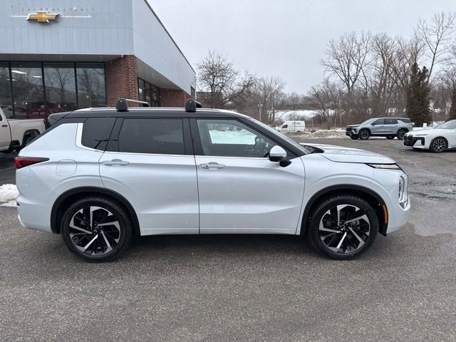 2024 Mitsubishi Outlander SEL