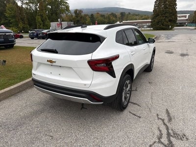 2025 Chevrolet Trax LT
