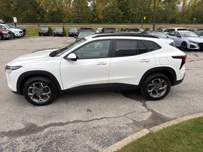 2025 Chevrolet Trax LT