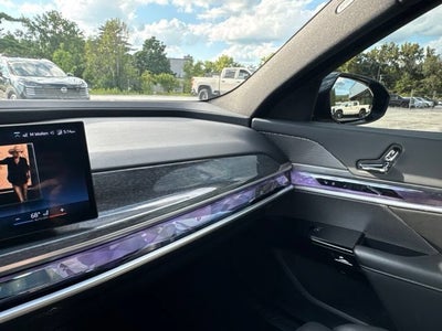 2025 BMW 7 Series 740i xDrive