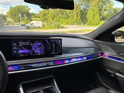 2025 BMW 7 Series 740i xDrive