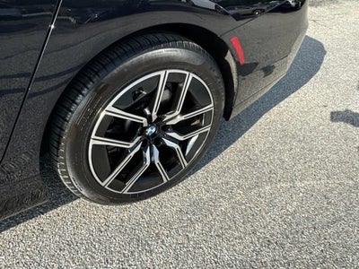 2025 BMW 7 Series 740i xDrive